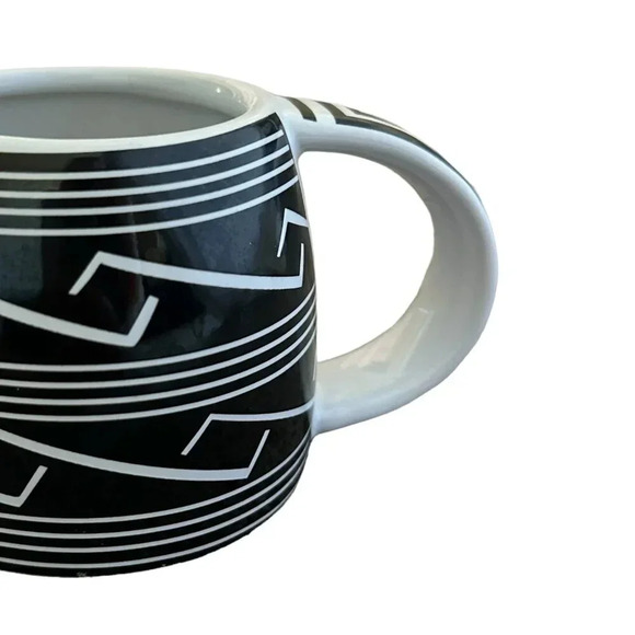 The Treasure Chest Las Cruces Mountain Southwest Ceramic Mug Retro 1998 90s - Picture 2 of 8